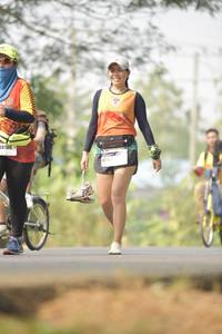 BIB: 10186
                            <button type="button" onclick="openModal(8383187)" class="btn btn-primary btn-sm float-right btn-popup" data-toggle="modal" data-target=".modal-high-quality">
                        <i class="fas fa-shopping-cart"></i> Add to Cart
                    </button>
                                            <button type="button" onclick="isThisMe(8383187, true)" class="btn btn-success btn-sm float-right btn-popup btn-isme hidden" data-toggle="tooltip" data-placement="bottom" title="นี่คือรูปของคุณใช่ไหม คลิกที่นี่เพื่อเอาเข้าอัลบั้ม">
                        <i class="fas fa-plus"></i> Add to album
                    </button>
                    <button type="button" onclick="isThisMe(8383187, false)" class="btn btn-warning btn-sm float-right btn-popup btn-isnotme hidden">
                        <i class="fas fa-ban"></i> Remove from album
                    </button>